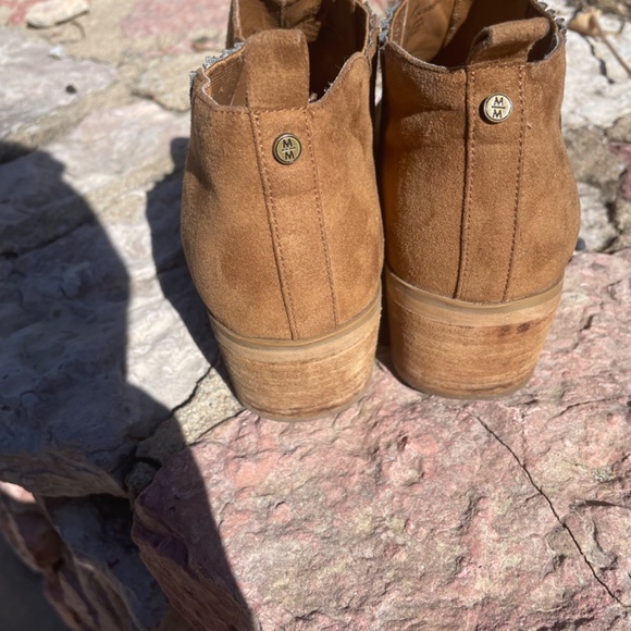 Market & Melrose booties - Picture 2 of 2
